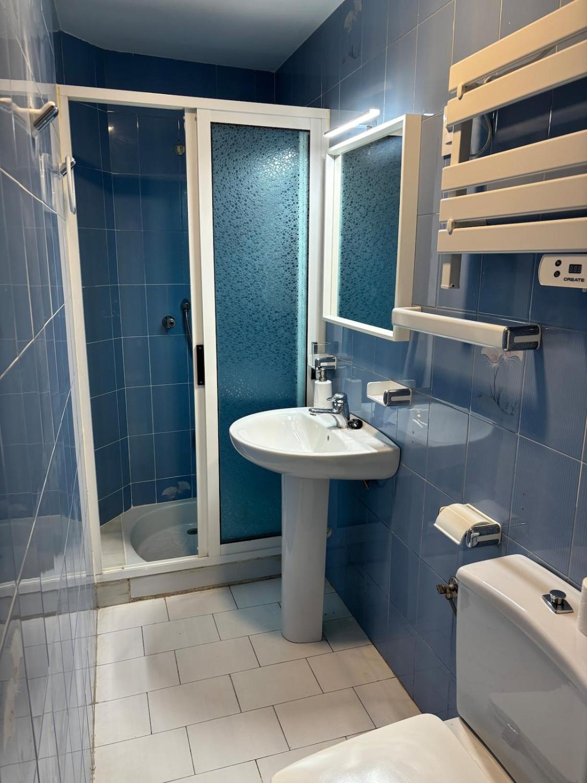 16 Apartament *