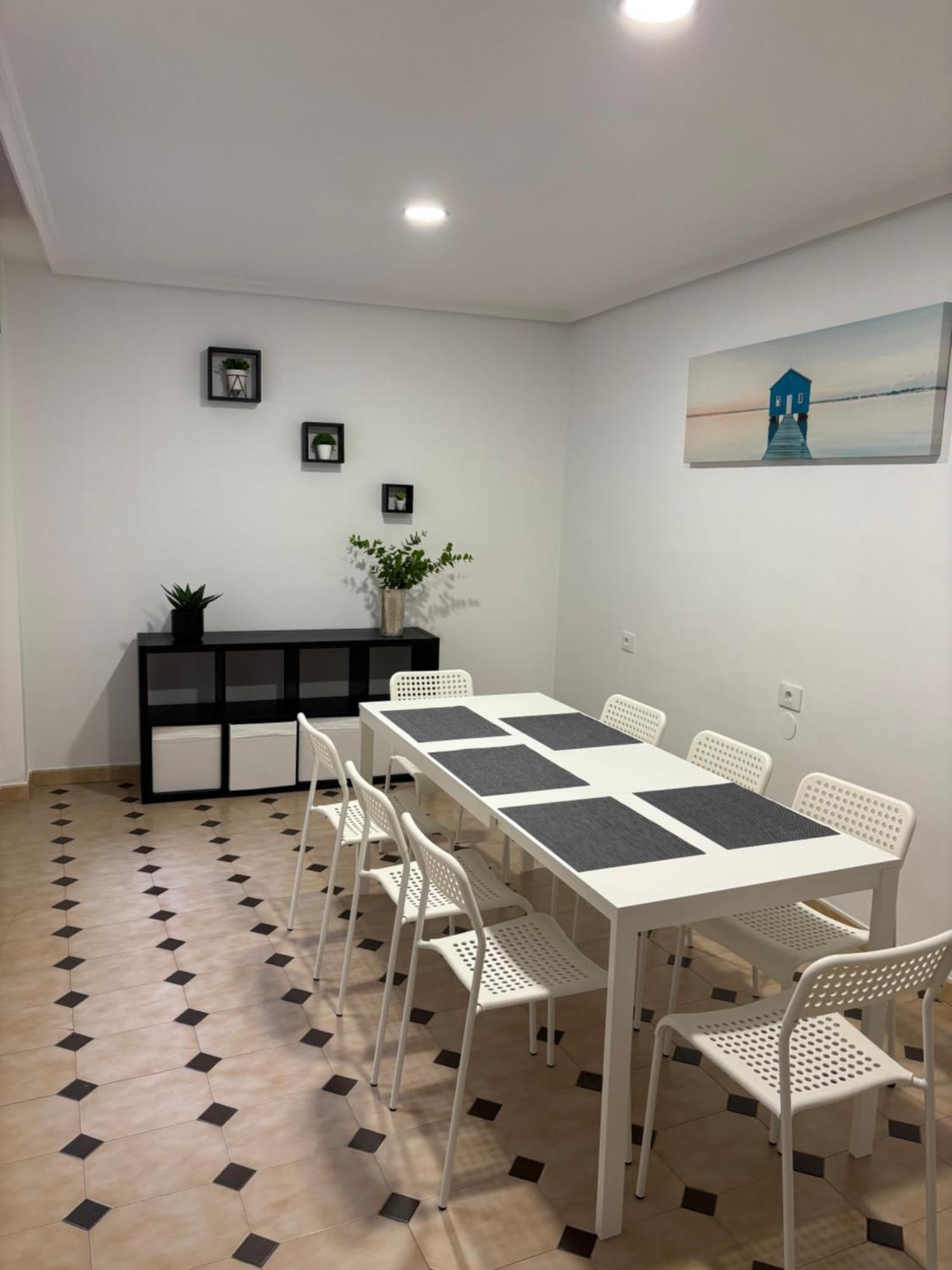 Apartament 16