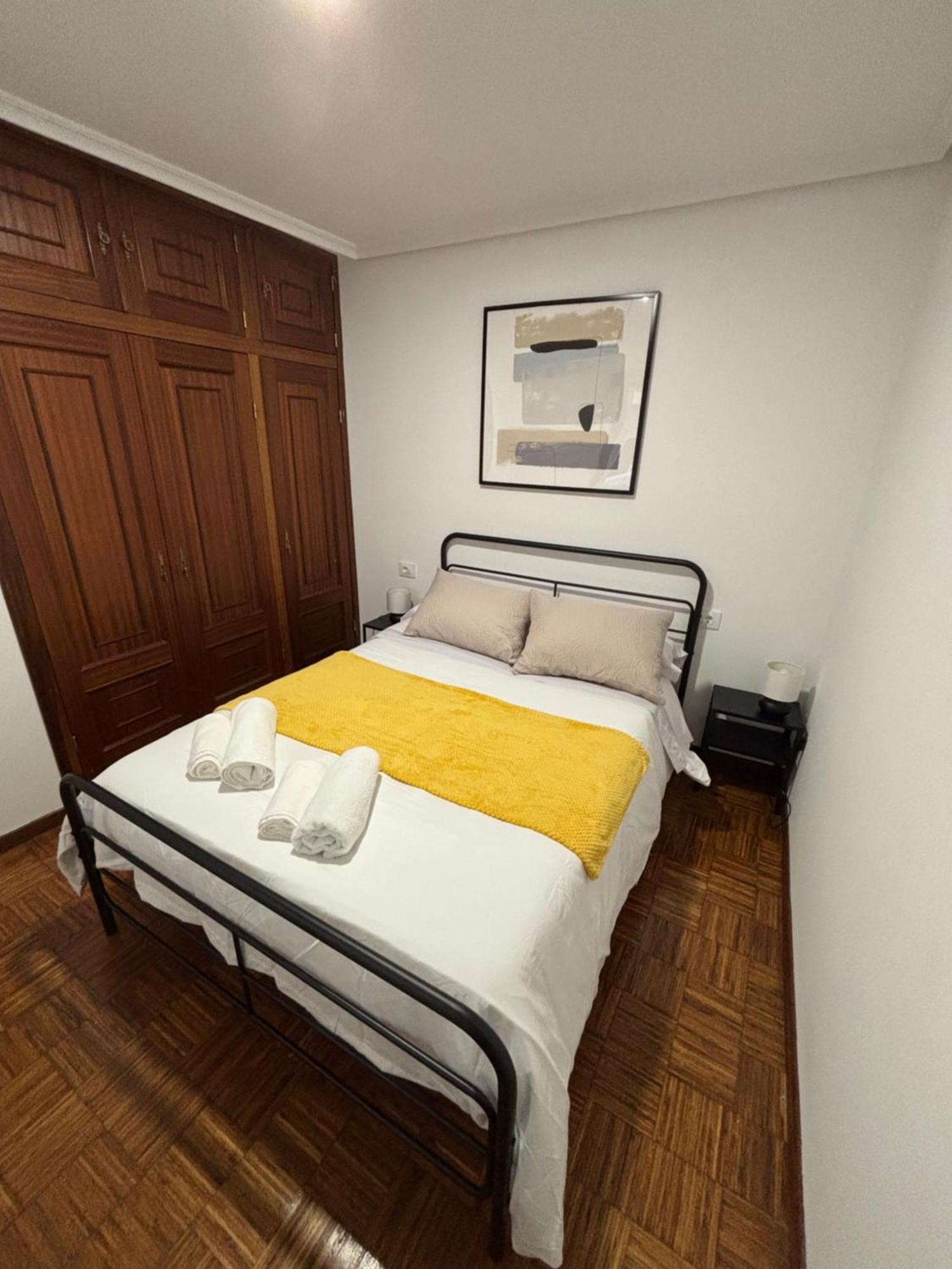 16 Apartment *